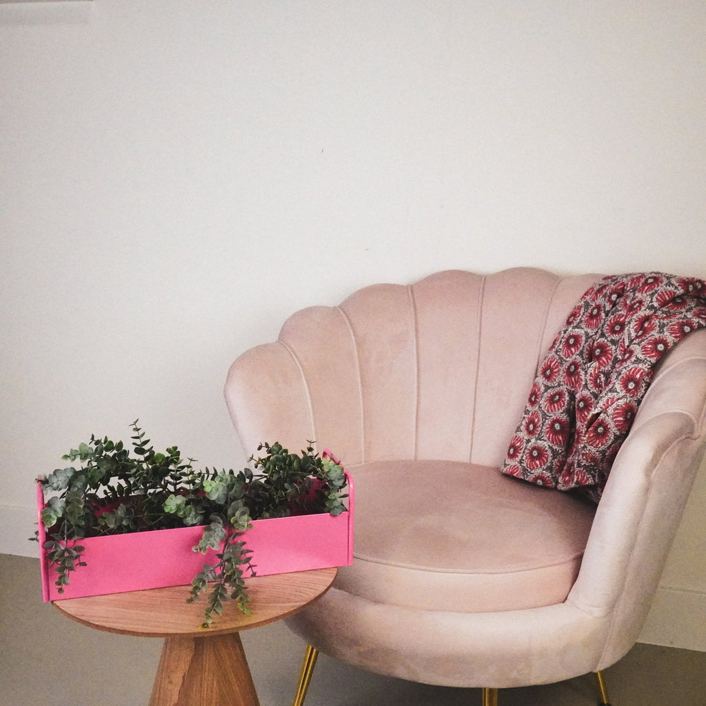 Metal Tray - Serve, Style & Shine!