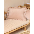 Zacht fluwelen kussen met ruche “Latte”