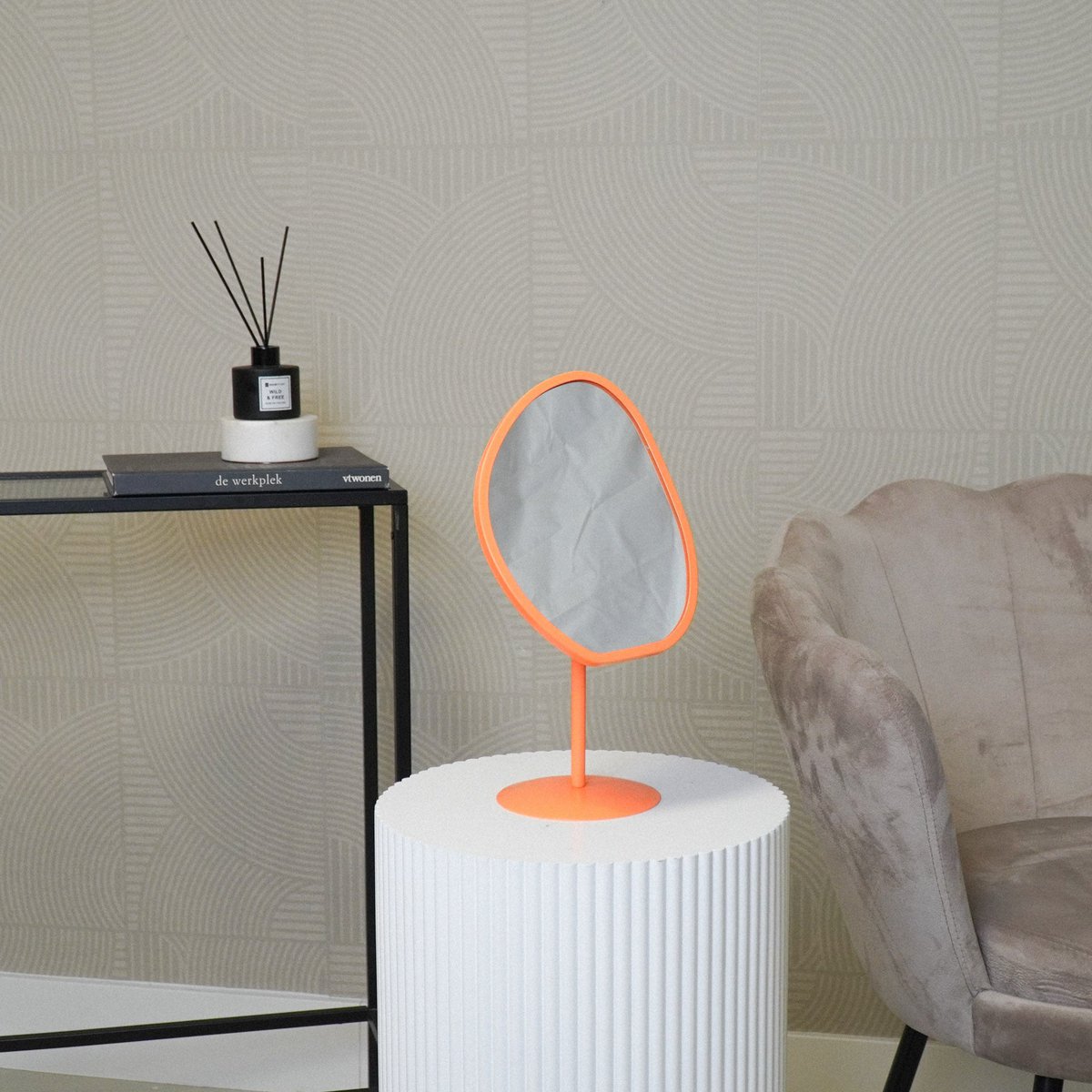 Mirror - Organic - Metal - Neon Orange - 16,5x12x31,5 cm