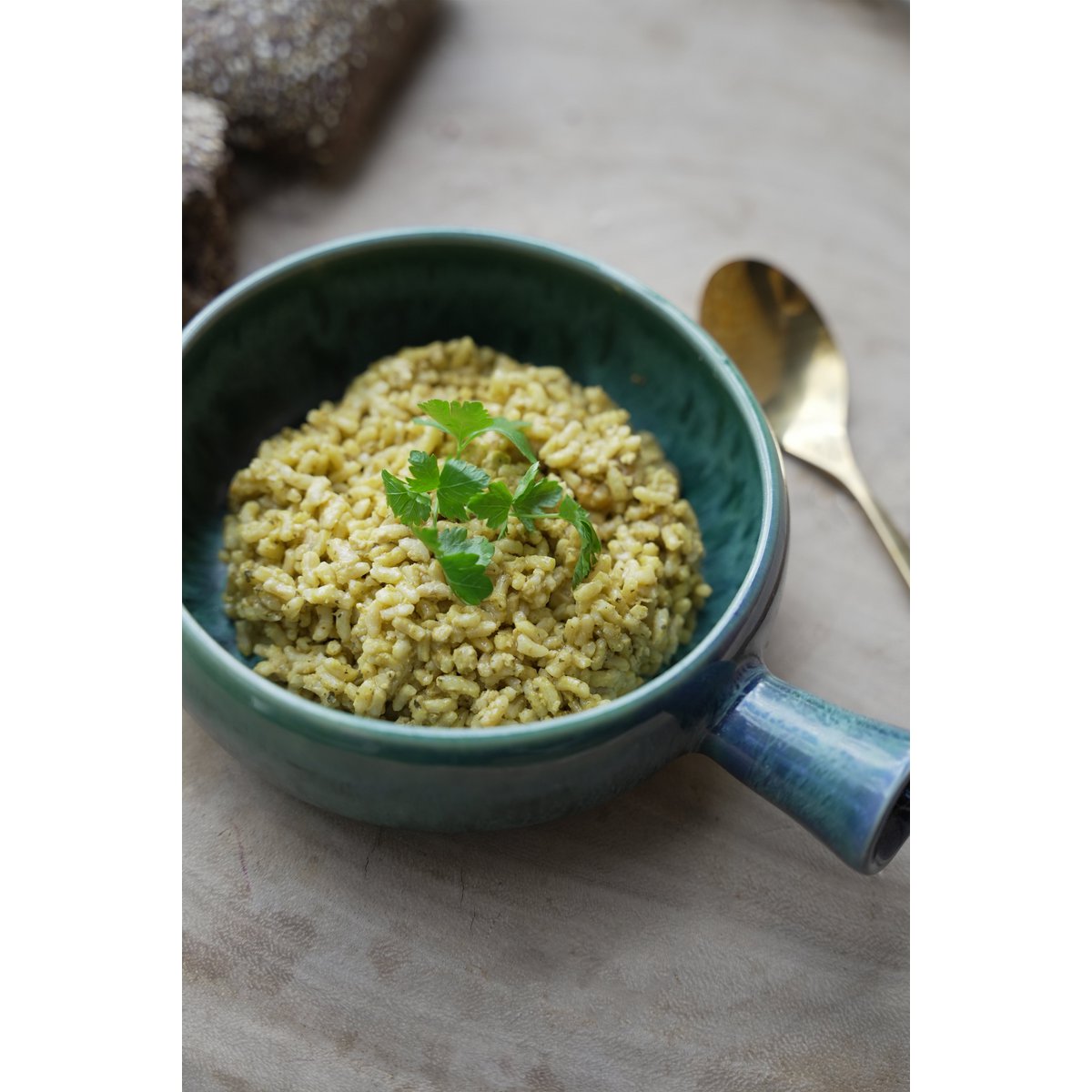 De aqua -ovenschotel met handvat